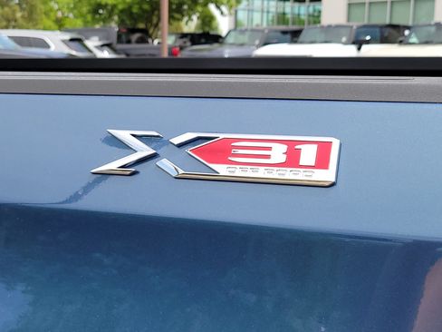 New 2026 GMC Sierra 1500 Elevation w/ Preferred Package AWD/4WD image 9