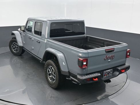 New 2025 Jeep Gladiator Rubicon image 41