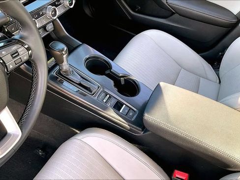 Used 2023 Honda Civic Touring image 18