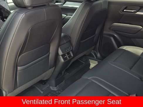 New 2027 GMC Terrain Elevation w/ Elevation Premium Package FWD image 31
