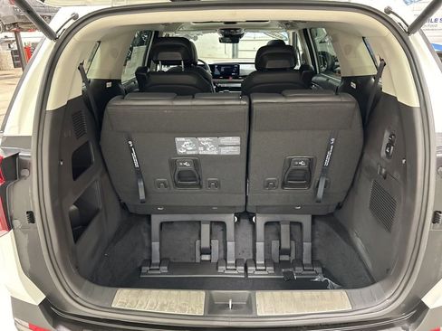 New 2026 Kia Carnival SX Prestige image 33