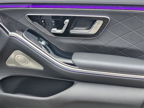 Certified 2024 Mercedes-Benz S 580 4MATIC Sedan image 21