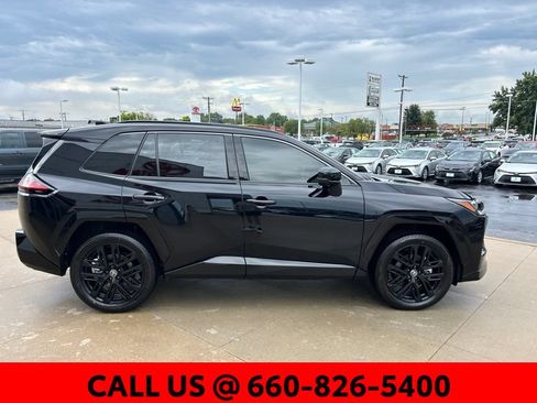 Certified 2026 Toyota RAV4 XSE w/ Panoramic Sun Roof Package AWD/4WD image 5