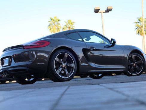 Used 2015 Porsche Cayman image 19