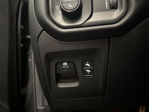 Used 2022 RAM 1500 Big Horn image 33