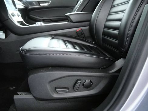 Certified 2023 Ford Edge SEL w/ Convenience Package AWD/4WD image 17
