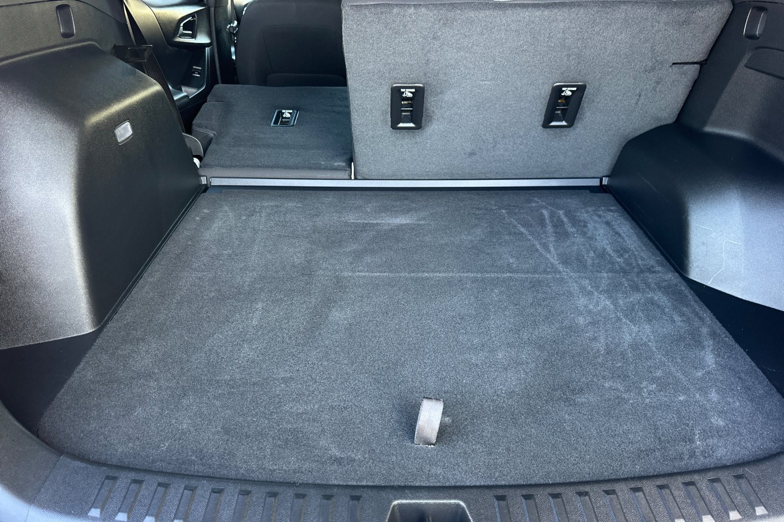 Certified 2025 Chevrolet Equinox LT FWD image 18