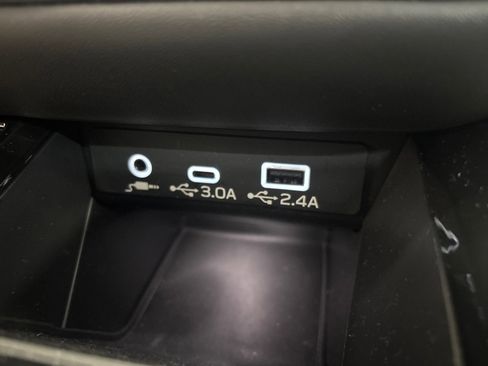 Certified 2025 Subaru Outback Limited image 25