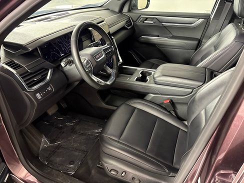 Certified 2024 GMC Acadia Elevation AWD/4WD image 29