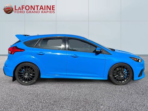 Used 2016 Ford Focus RS AWD/4WD image 8