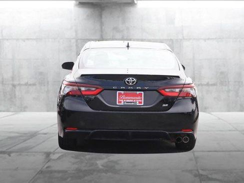 Used 2024 Toyota Camry SE FWD image 6
