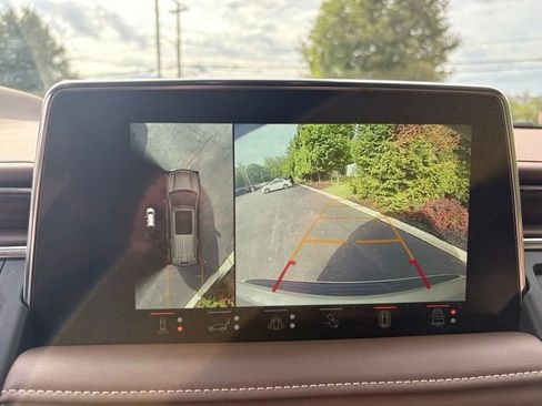 Certified 2023 Chevrolet Tahoe High Country w/ Advanced Technology Package image 42