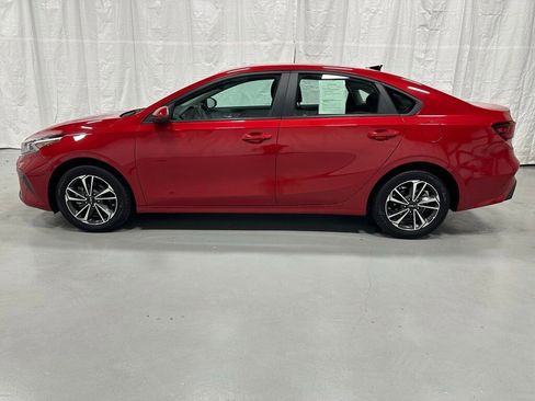 Used 2024 Kia Forte LXS image 4