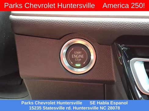 New 2026 Chevrolet Traverse LT w/ Driver Confidence Package FWD image 9