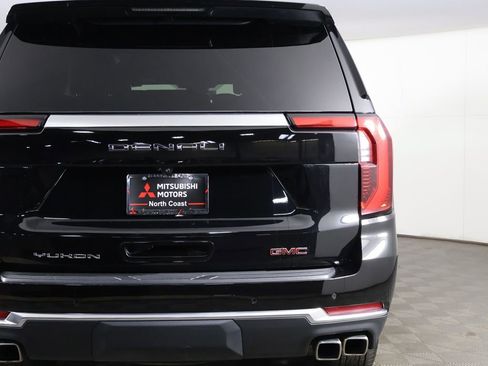 Used 2025 GMC Yukon Denali AWD/4WD image 22