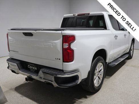 Used 2021 Chevrolet Silverado 1500 LTZ w/ Z71 Off-Road Package AWD/4WD image 2