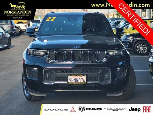Certified 2022 Jeep Grand Cherokee Overland w/ Luxury Tech Group IV AWD/4WD image 2