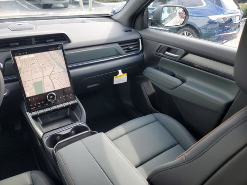 New 2026 GMC Terrain AT4 w/ Convenience Package III AWD/4WD image 17