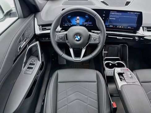 New 2026 BMW X1 xDrive28i w/ Technology Package AWD/4WD image 10