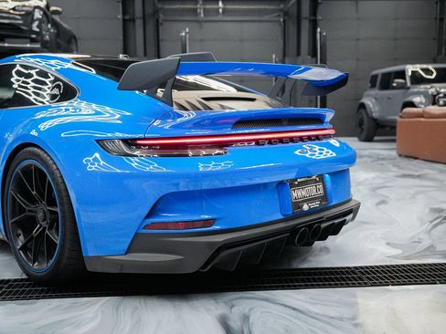 Used 2022 Porsche 911 GT3 RWD image 14