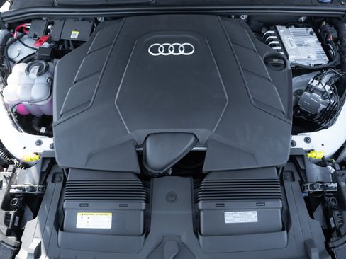 New 2026 Audi Q7 3.0T Premium Plus AWD/4WD image 35