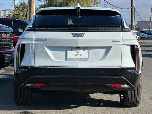 Used 2026 Cadillac Lyriq Luxury RWD image 4