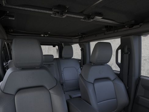 New 2026 Ford Bronco Outer Banks w/ Sasquatch Package AWD/4WD image 12