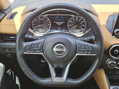 Used 2025 Nissan Sentra SV w/ SV Premium Package FWD image 21