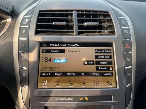 Used 2019 Lincoln MKZ Reserve image 28