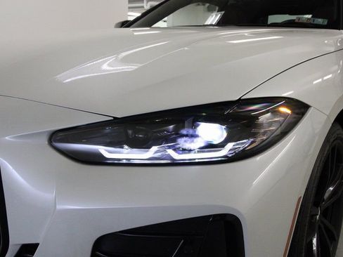 Used 2024 BMW 430i xDrive Coupe w/ M Sport Package image 9