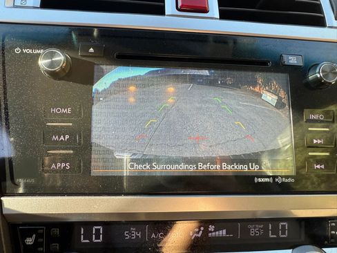 Used 2015 Subaru Outback 2.5i Limited image 40