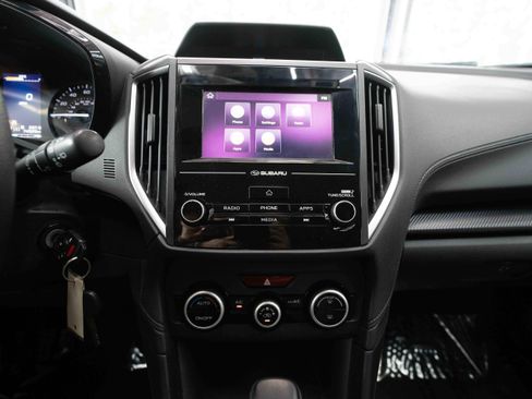Used 2020 Subaru Crosstrek 2.0i AWD/4WD image 17