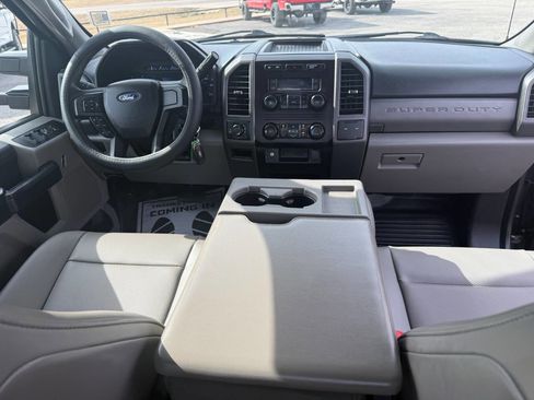 Used 2018 Ford F250 XL image 27