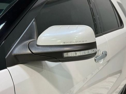 Used 2015 Ford Explorer Limited w/ Equipment Group 301A image 10