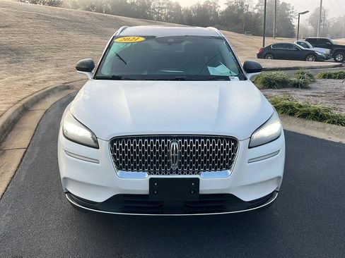 Used 2021 Lincoln Corsair AWD w/ Premium Package image 9