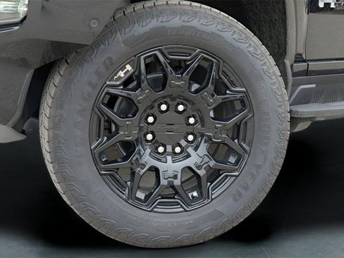 New 2026 GMC Hummer EV 2X image 2