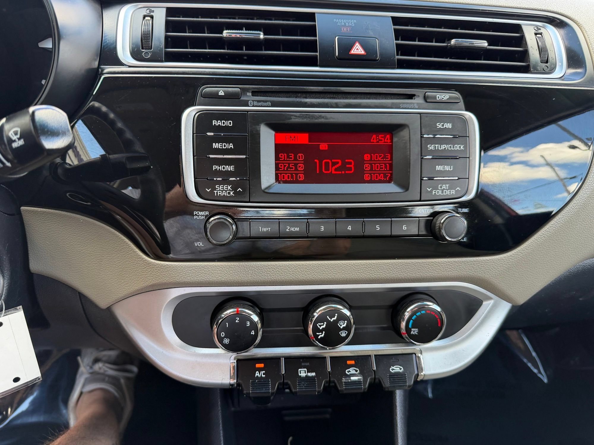 Used 2017 Kia Rio LX FWD image 16