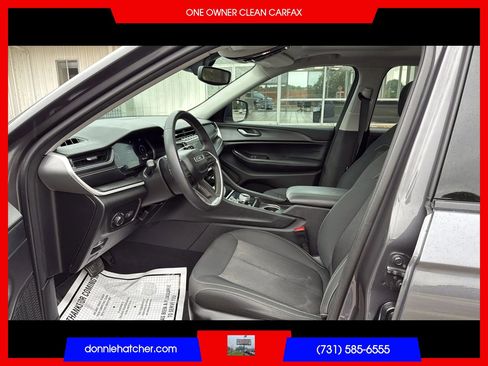 Used 2024 Jeep Grand Cherokee L Laredo image 14