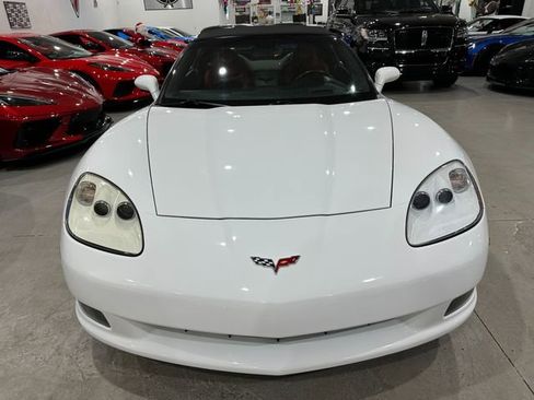 Used 2012 Chevrolet Corvette Convertible w/ 2LT Preferred Equipment Group image 7
