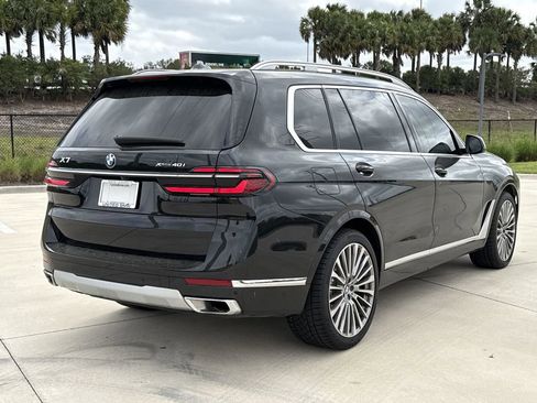 Used 2023 BMW X7 xDrive40i w/ Premium Package AWD/4WD image 11