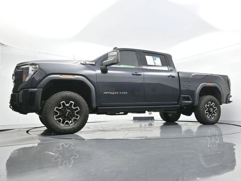 Used 2024 GMC Sierra 2500 AT4X AWD/4WD image 51