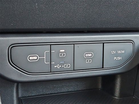 Certified 2025 Kia K4 LXS image 17