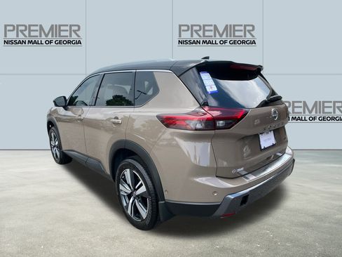 New 2025 Nissan Rogue SL w/ SL Premium Package image 7