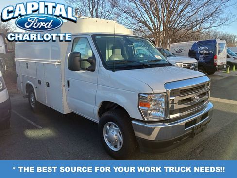 New 2026 Ford E-350 and Econoline 350 Super Duty w/ Power Equipment Group image 3