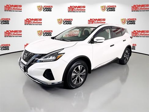 Used 2020 Nissan Murano S image 11