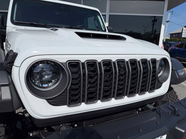 New 2026 Jeep Wrangler Unlimited Rubicon 392 w/ Quick Order Package 27X Moab AWD/4WD image 19