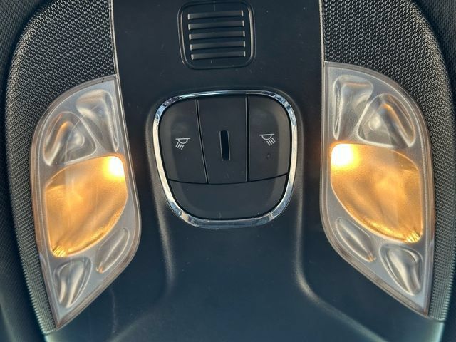 Used 2024 Jeep Compass Latitude AWD/4WD image 25