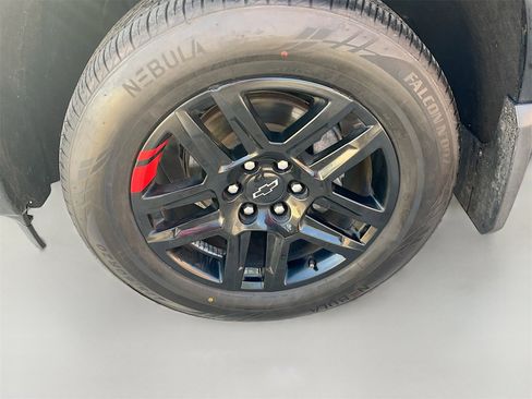 Used 2022 Chevrolet Silverado 1500 RST w/ Redline Edition image 31