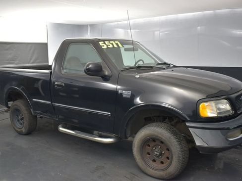 Used 1998 Ford F150 XLT AWD/4WD image 3