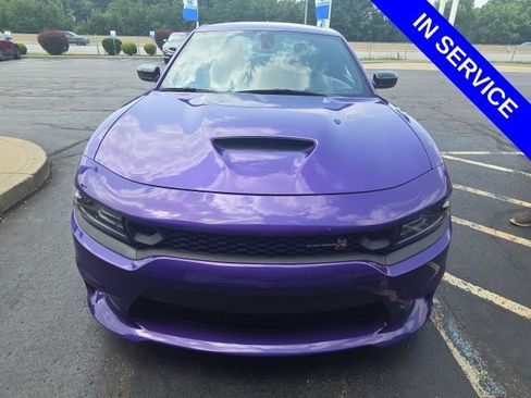 Used 2023 Dodge Charger Scat Pack w/ Plus Group RWD image 2